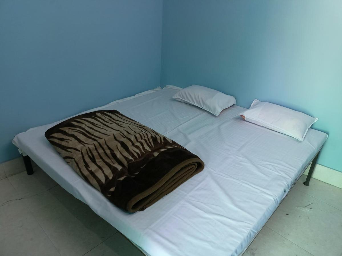 Baba Guest House Ujjain Eksteriør billede