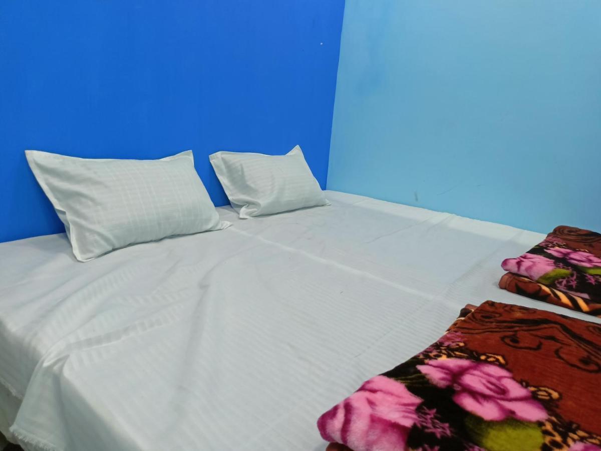 Baba Guest House Ujjain Eksteriør billede